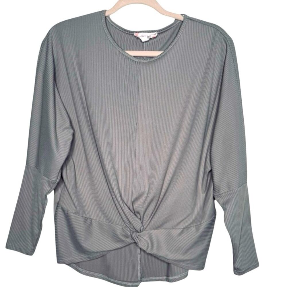 Pink Rose Light Grey Front Twist Long Sleeved Blouse Top Size Medium